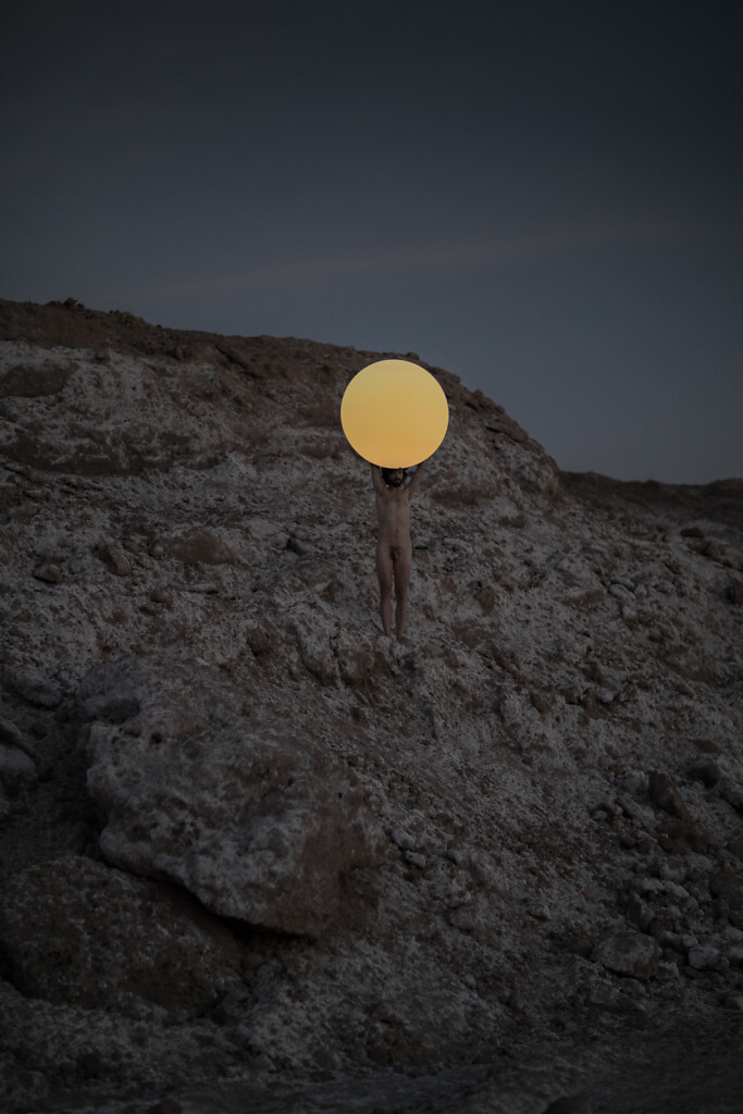 Studies on the twilight (on an abandoned mine)